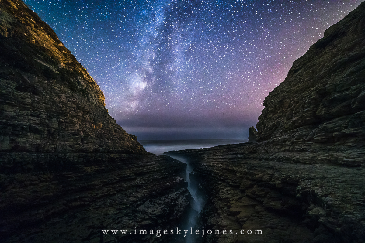 0044 Crack to the Stars Landscape_1200.jpg