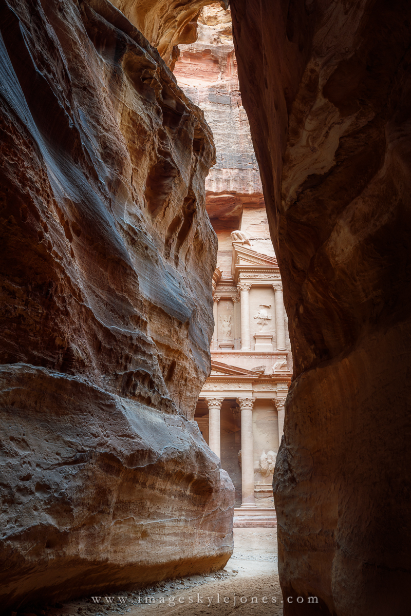 0949 Siq and Treasury_1200.jpg