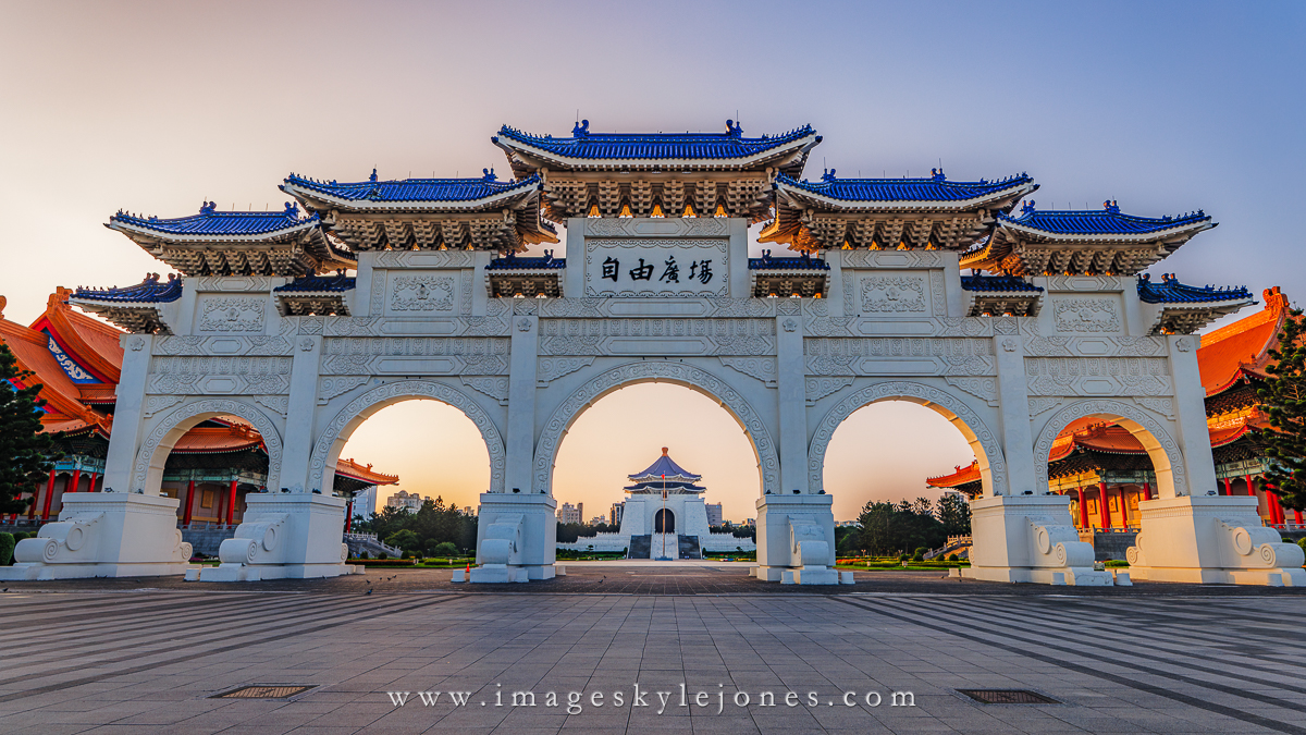 0993 Chiang Kai-shek Memorial_1200.jpg