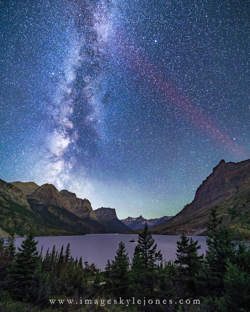 1045 St Mary Lake Stars_1200.jpg