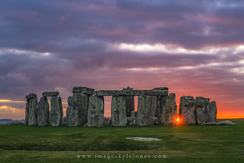 1281 Stonehenge Sunset_850.jpg