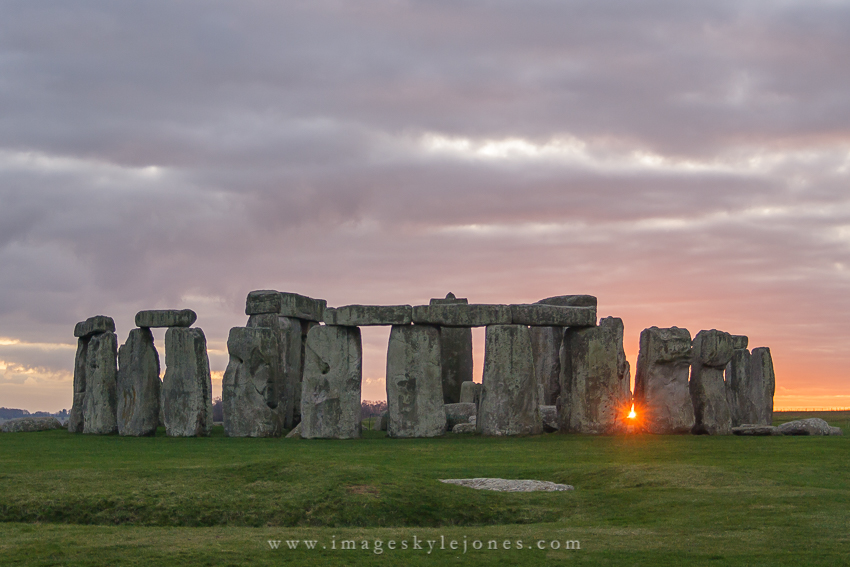 1281 Stonehenge Sunset_850.jpg