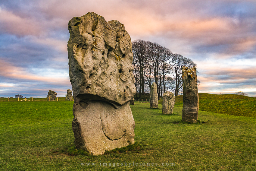 1366 Avebury Stone Circle_850.jpg