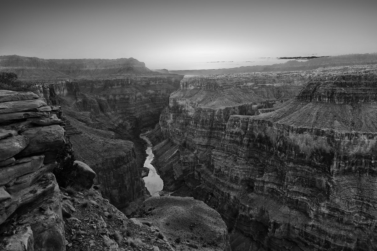 160418-4027-5DS- R_2c B&W.jpg