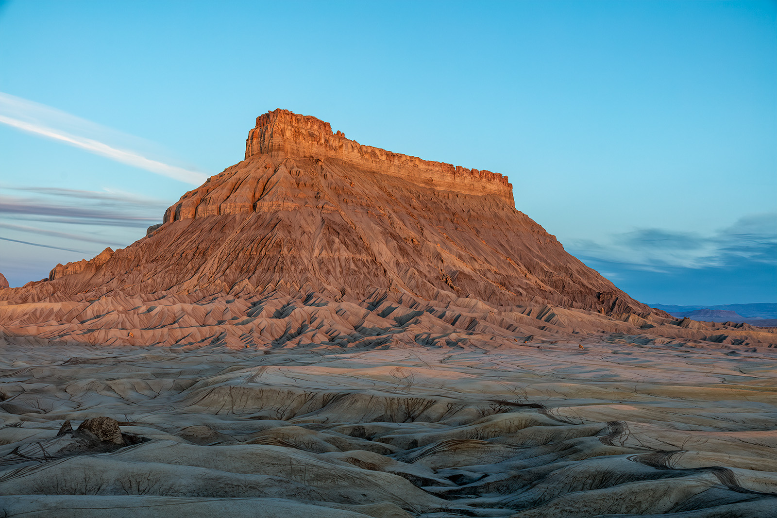 Factory Butte 3 phases Focal World Factory Butte 3 phases Focal World