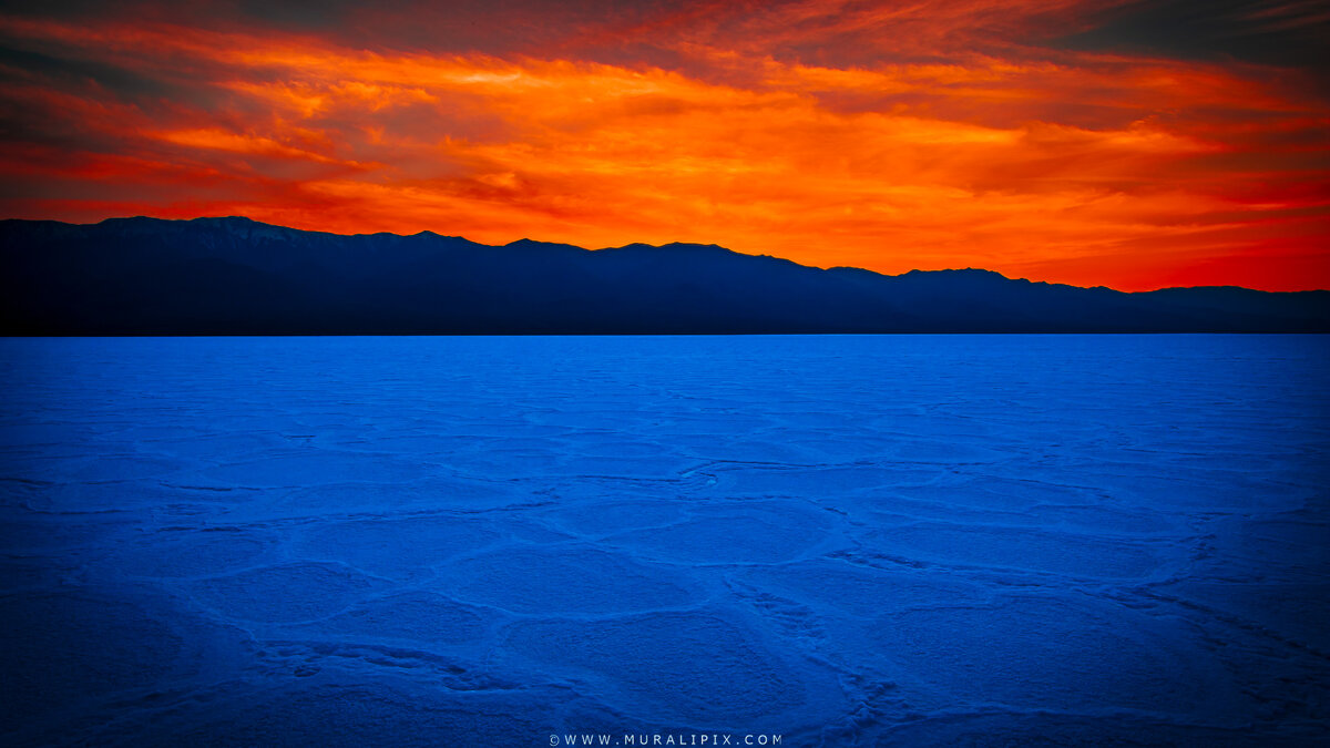 2010,04.17 - Badwaters Salt Pans 02.jpg