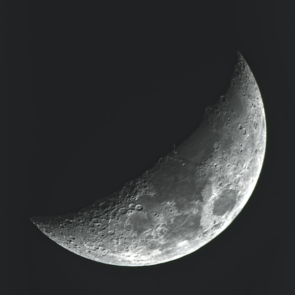 2023-11-18-194807-Lunar_dw.jpg