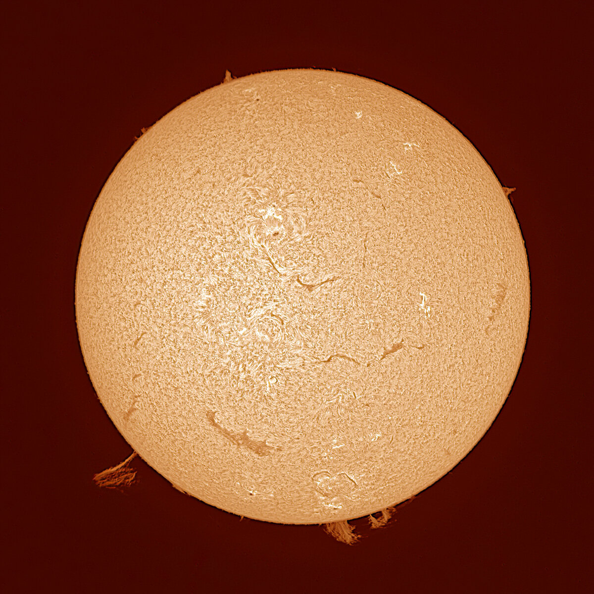 2025-06-28-2100_3-Sunsps.jpg