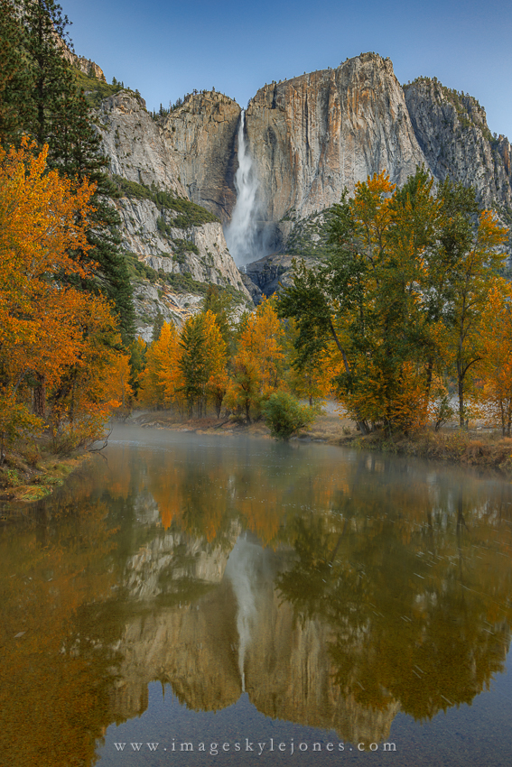 2195 Yosemite Falls Autumn_850.jpg