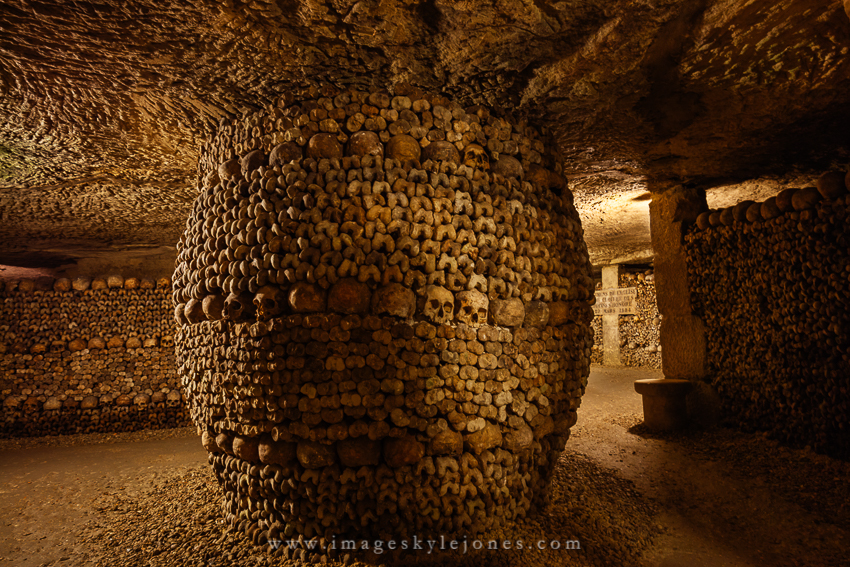 3433 Catacombs_850.jpg