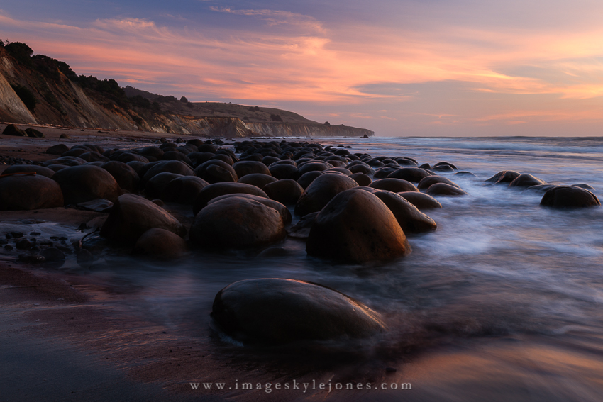 3676 Bowling Ball Twilight_850.jpg