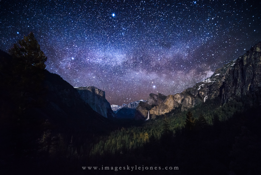 4540 Tunnel View and Stars_850.jpg