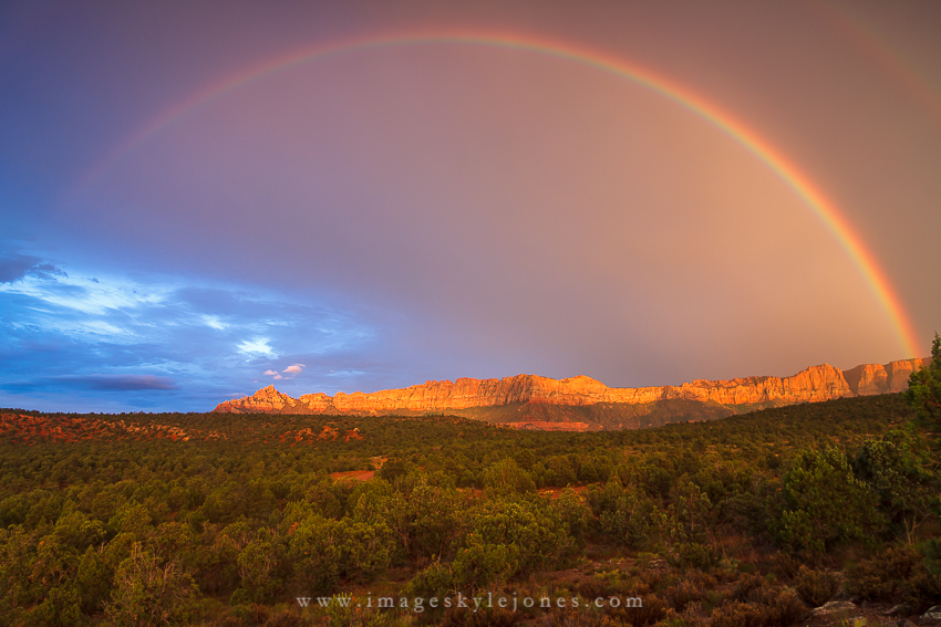 5416 Rainbow Over Vermillion Cliffs_850.jpg