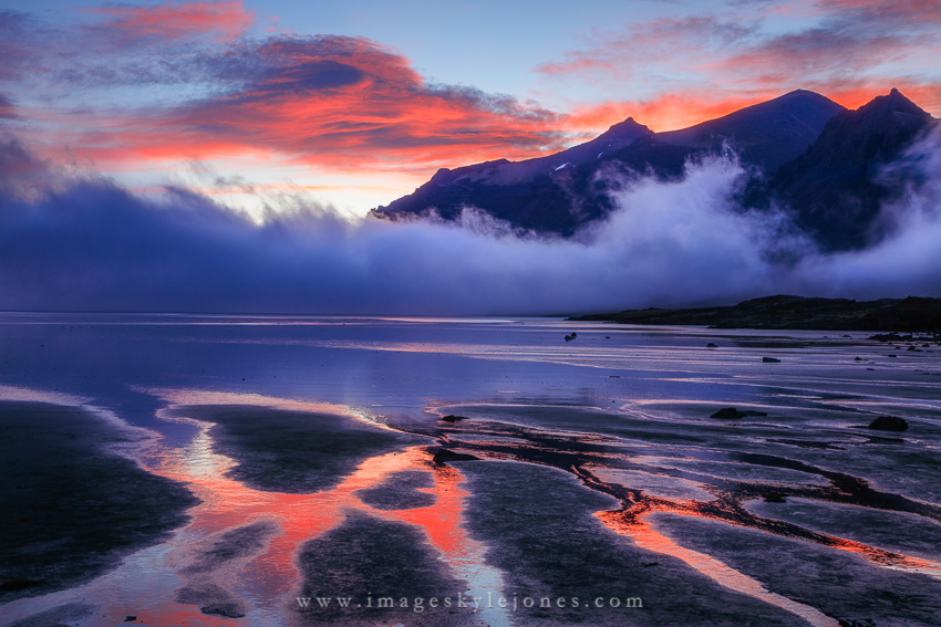 5477 Iceland Sunset_850.jpg