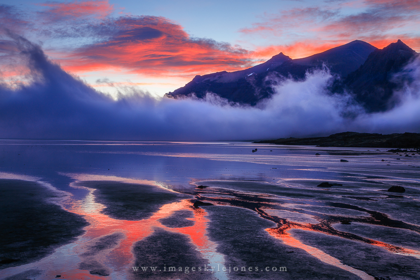 5477 Iceland Sunset_850.jpg