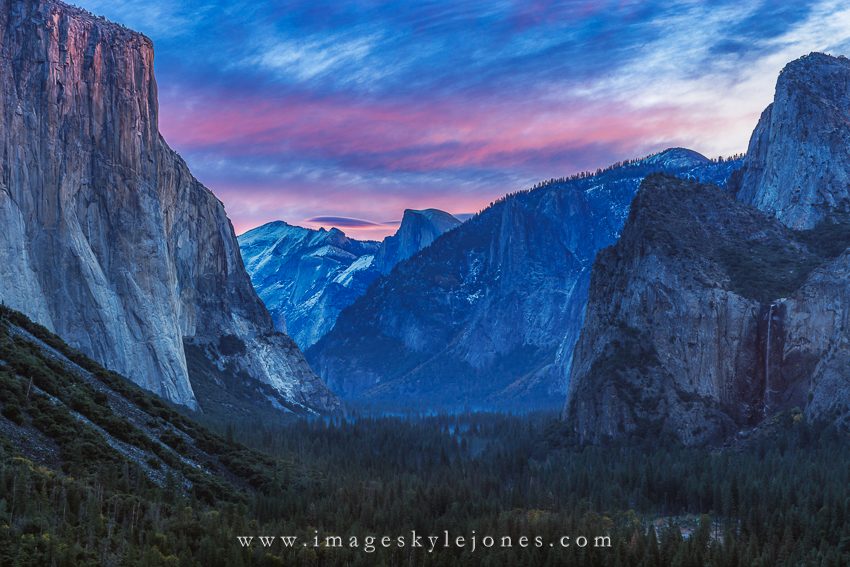 6900 Tunnel View Sunrise_850.jpg