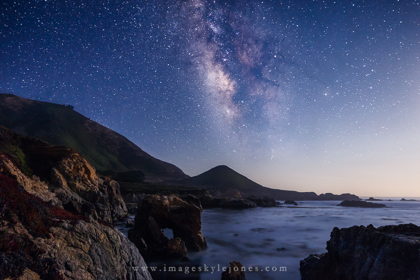 8494 Stars over Soberanes_850.jpg