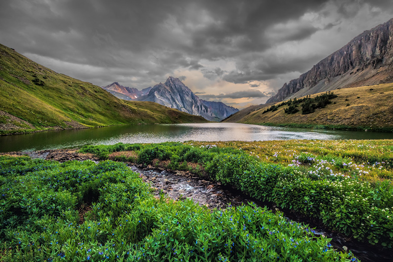 Inlet of Middle Blue Lake | Focal World