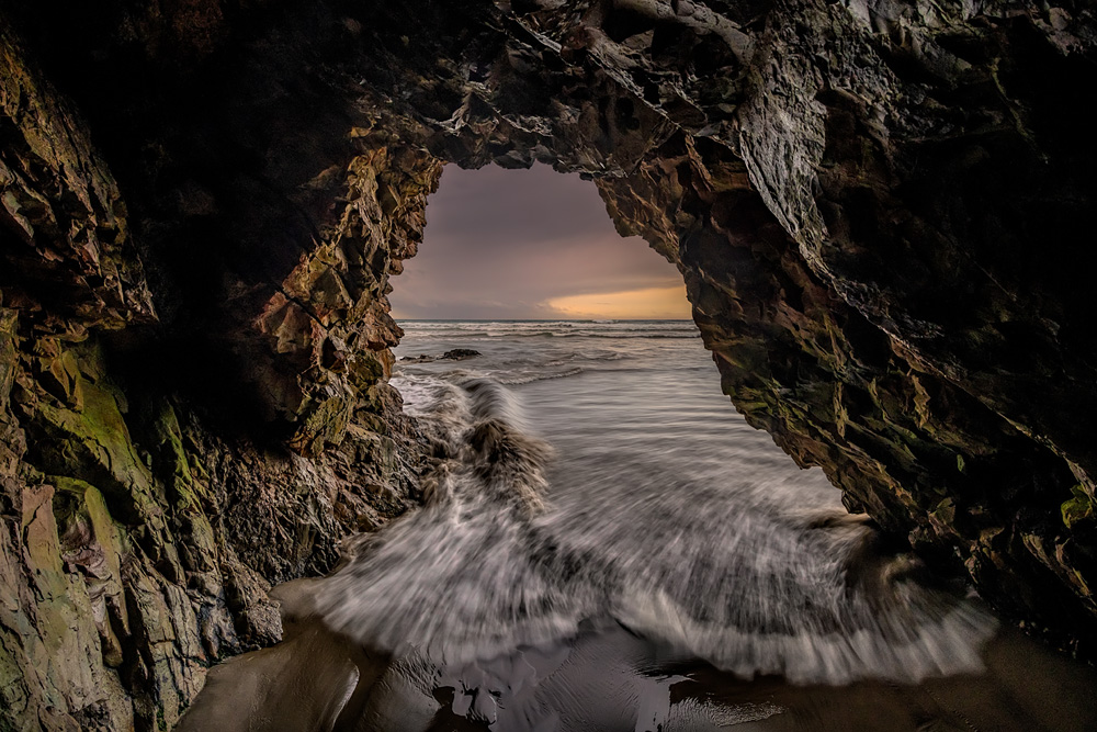 Pismo Beach Sea Cave | Focal World