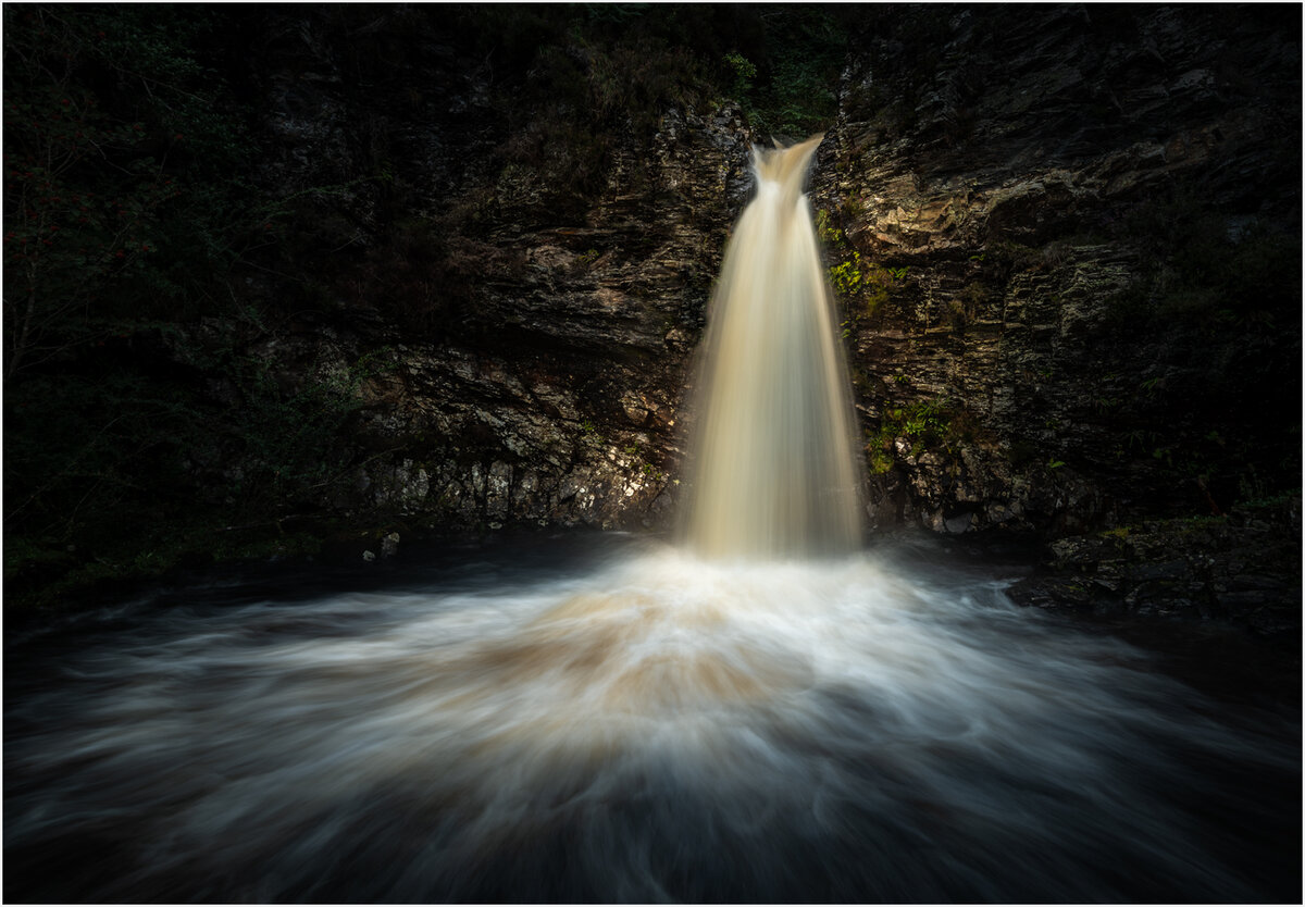 _DSC1383-1 final pool of light.jpg