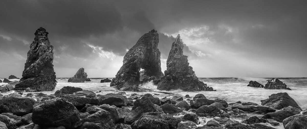 _DSC2112-1 mono_Original ratio_1600x676_U_100.jpg