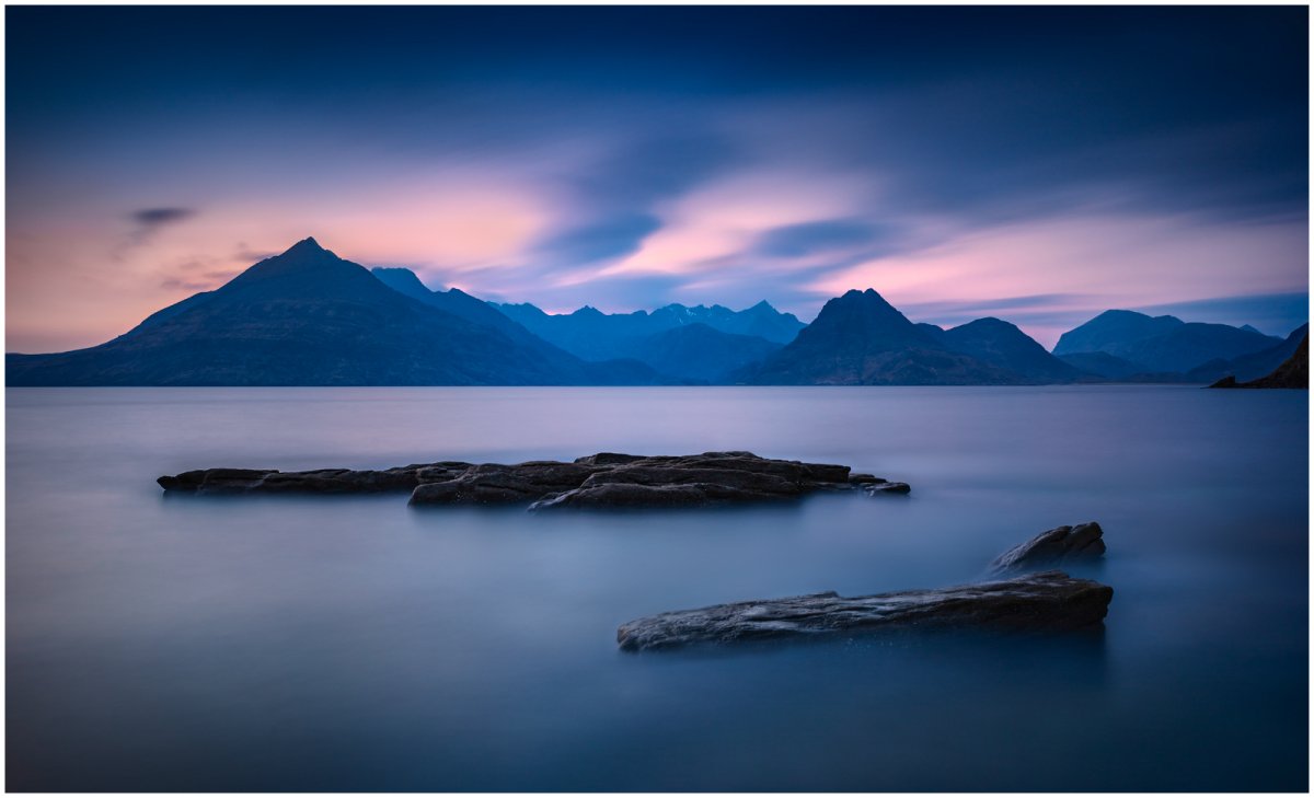 _DSC6438-1 Sep2 flattened white stroke 1600.jpg