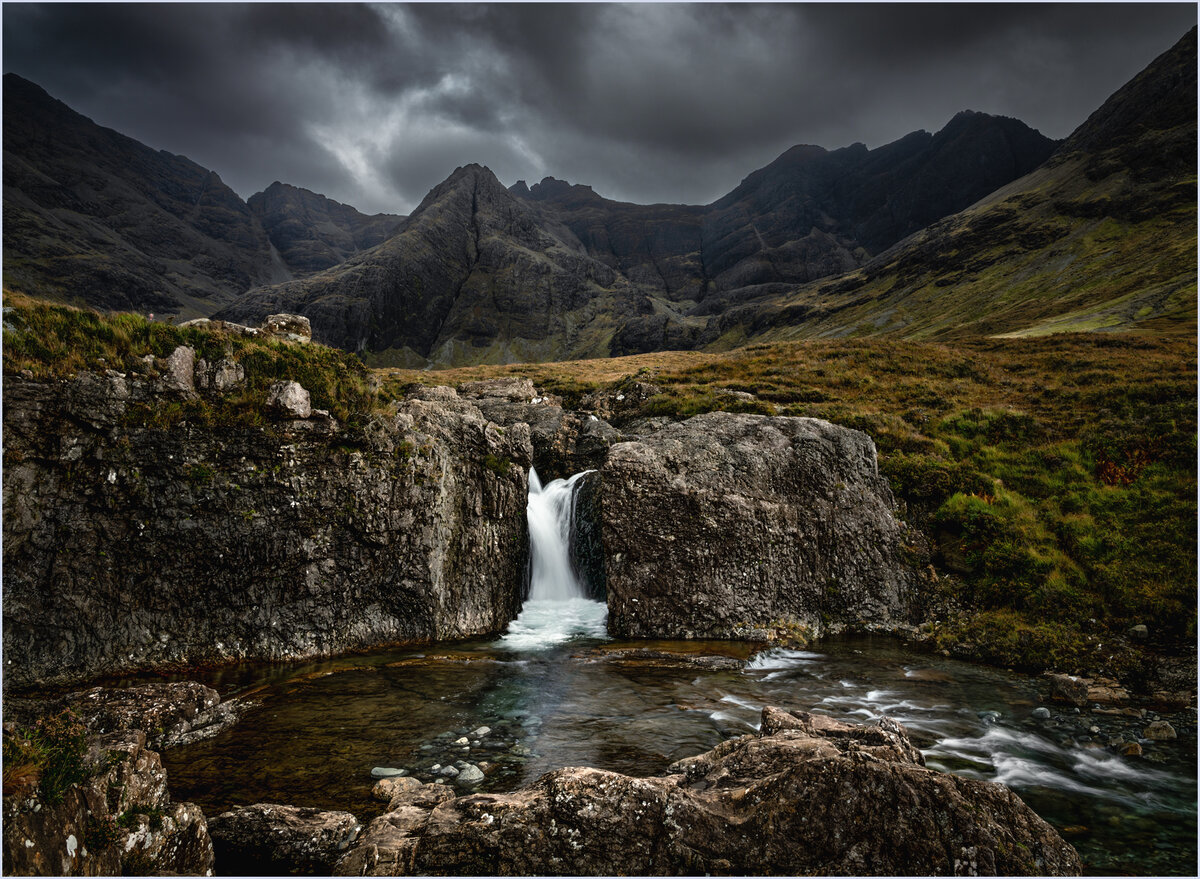 _DSC7926 merge 7852 7853 7854 copy white stroke col corrected.jpg