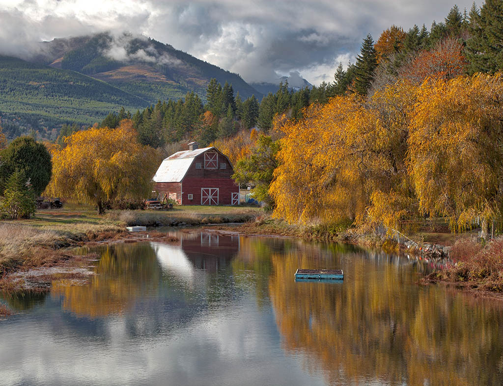 Brinnon Barn fall color glow.jpg
