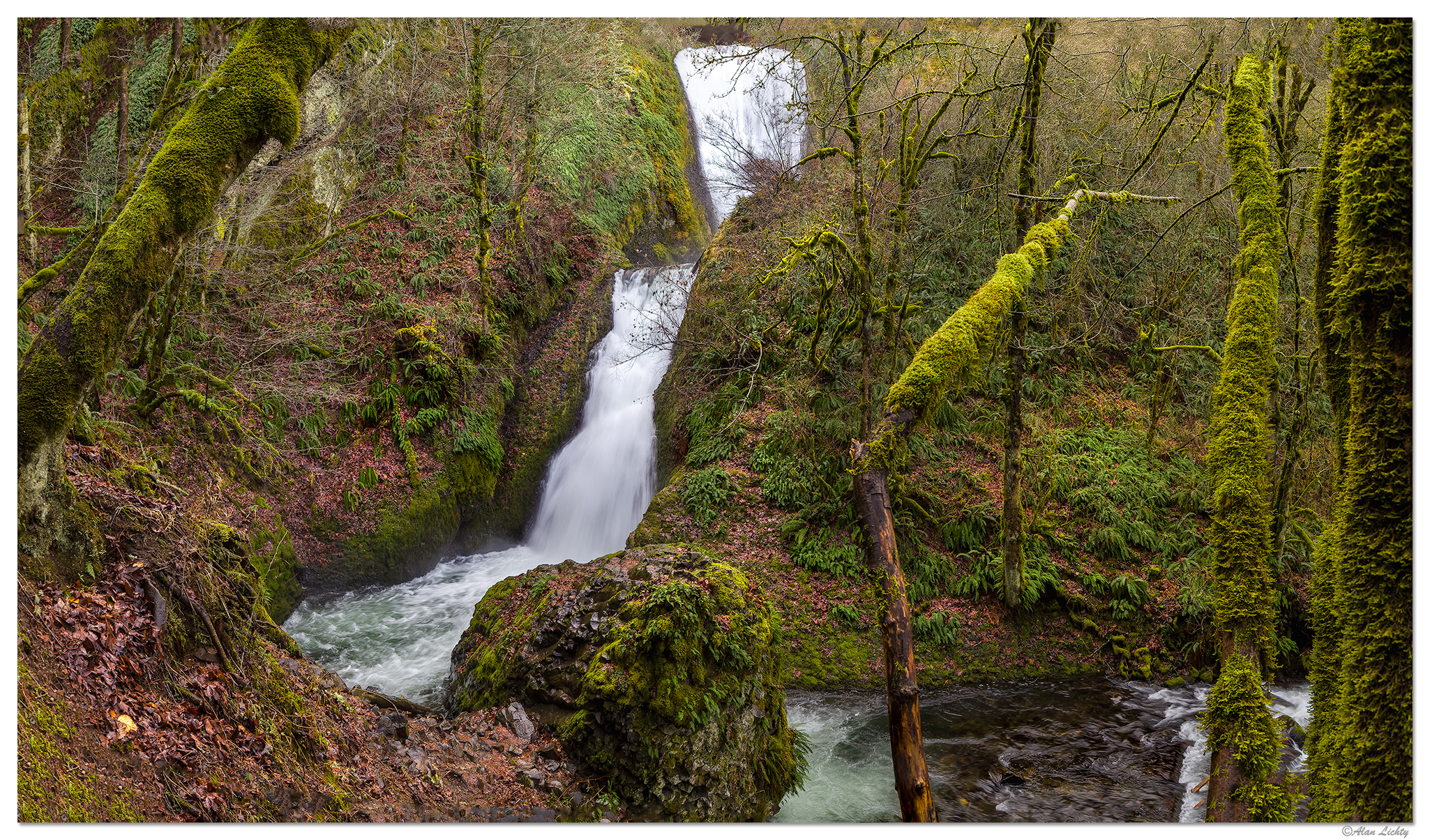 C5D2_BridalVeilFalls011810.jpg