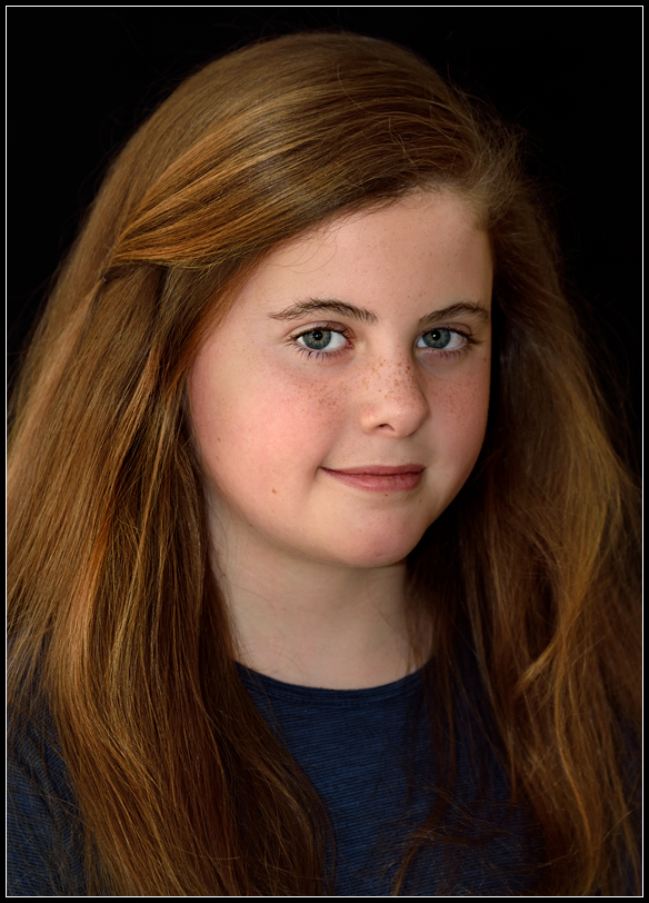 Claire Headshot-02.jpg