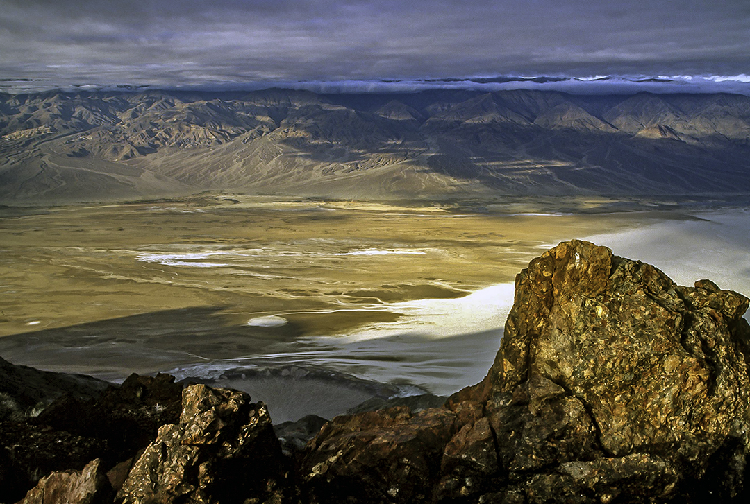 Dante's View lookng east.jpg