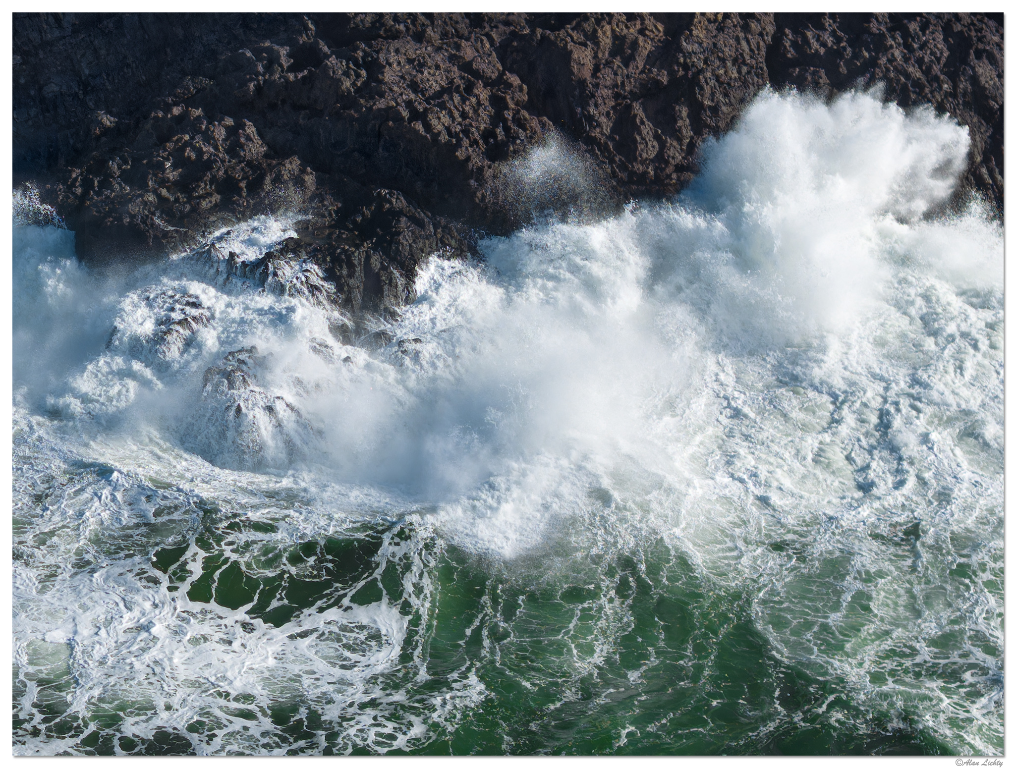 DJI_M3P_166_OtterCrestWaves110723-2.jpg
