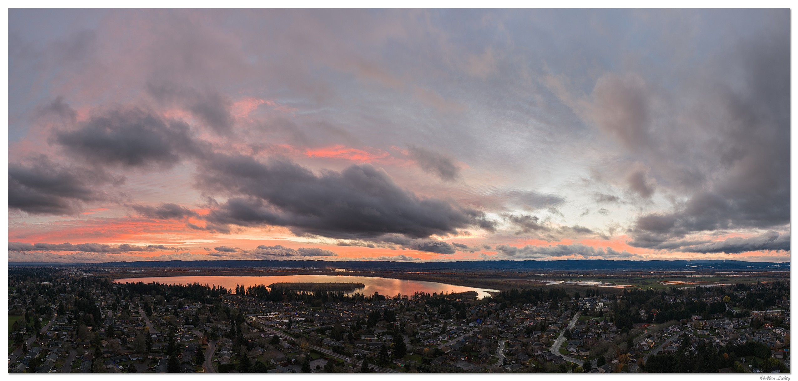 DJI_M4P_28P_PortraitSunset120525.jpg