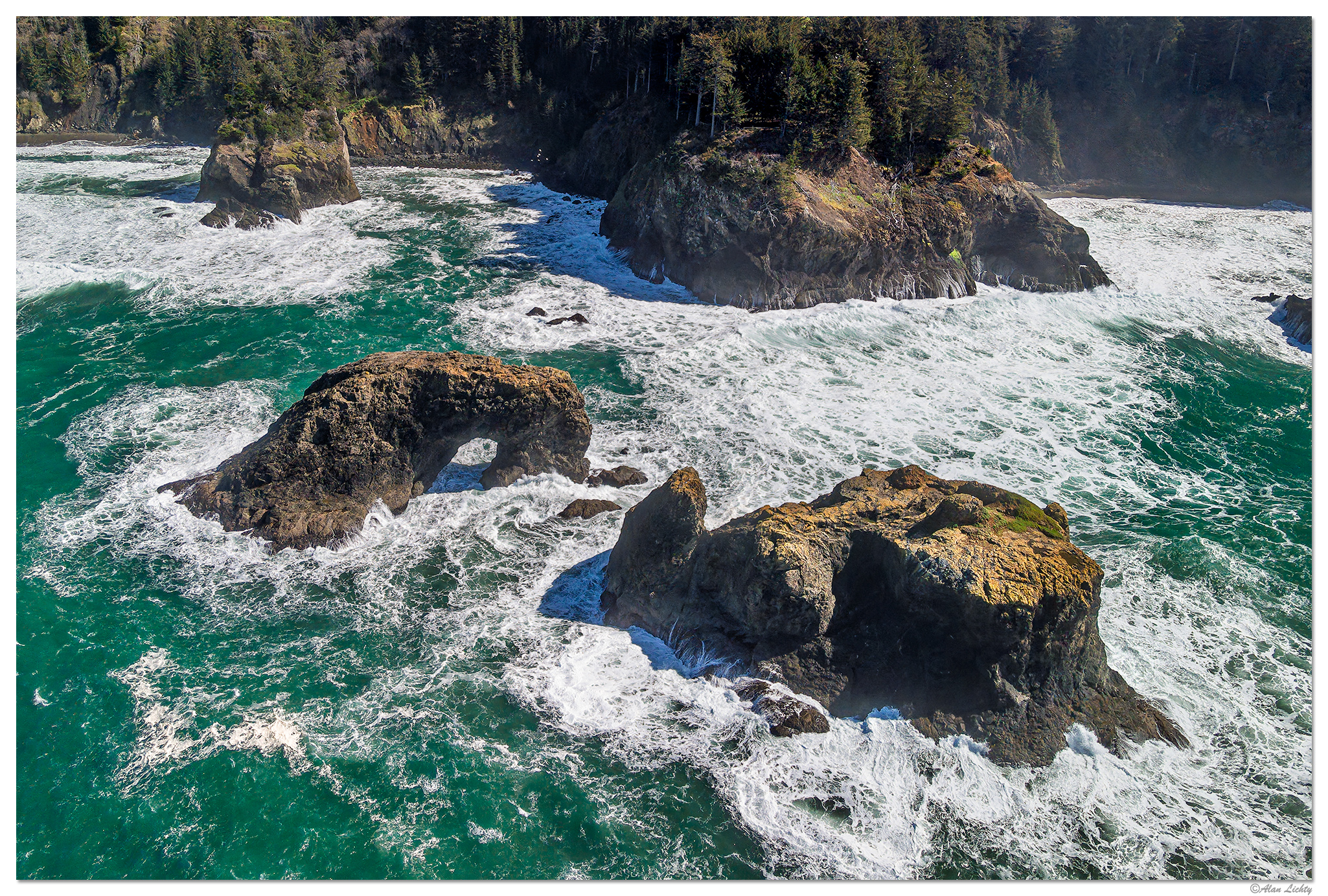 DJI_MA2_SBSCArchRock031622.jpg