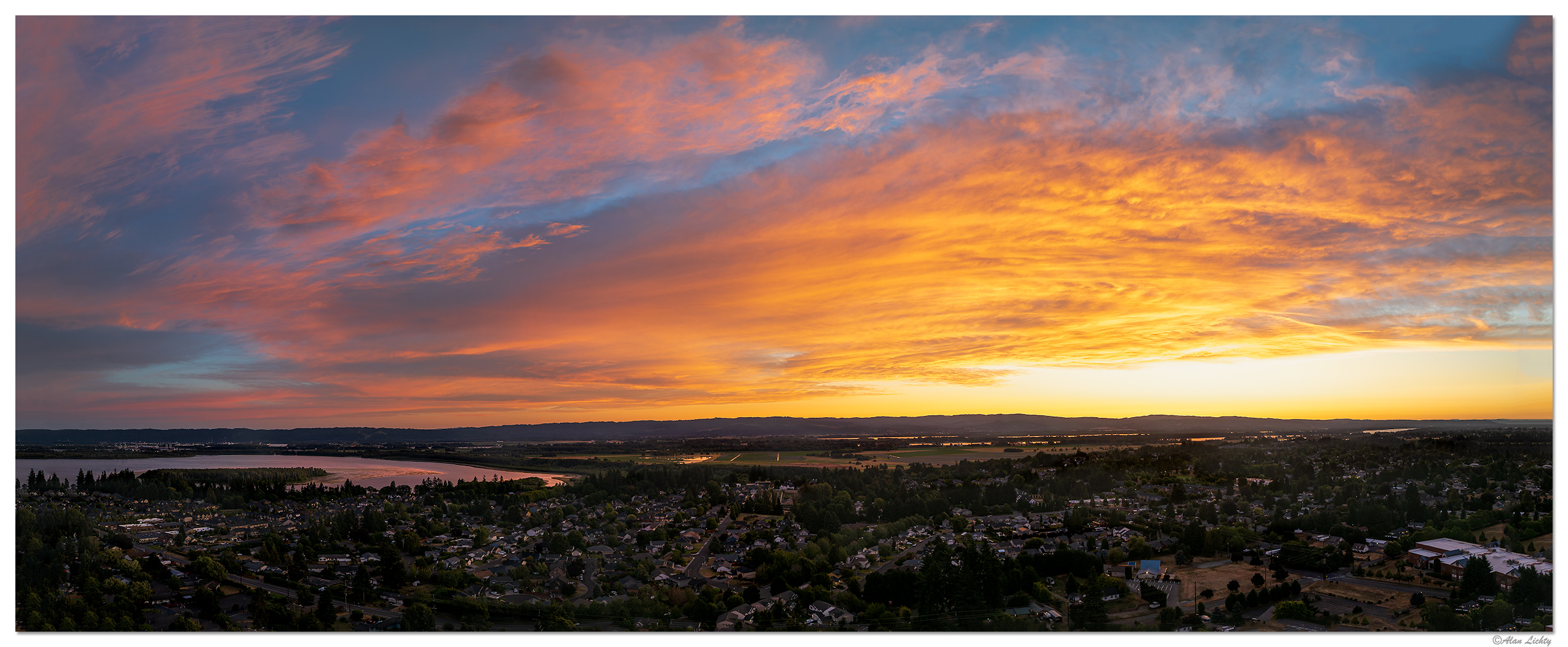 DJI_MP3_24P_SunsetPano070325.jpg