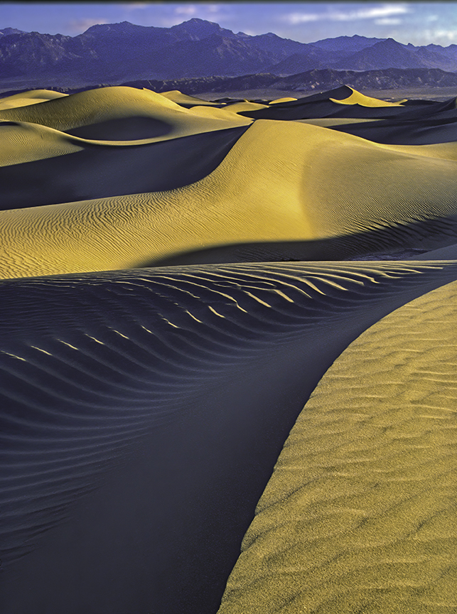 dune in death valley III.jpg