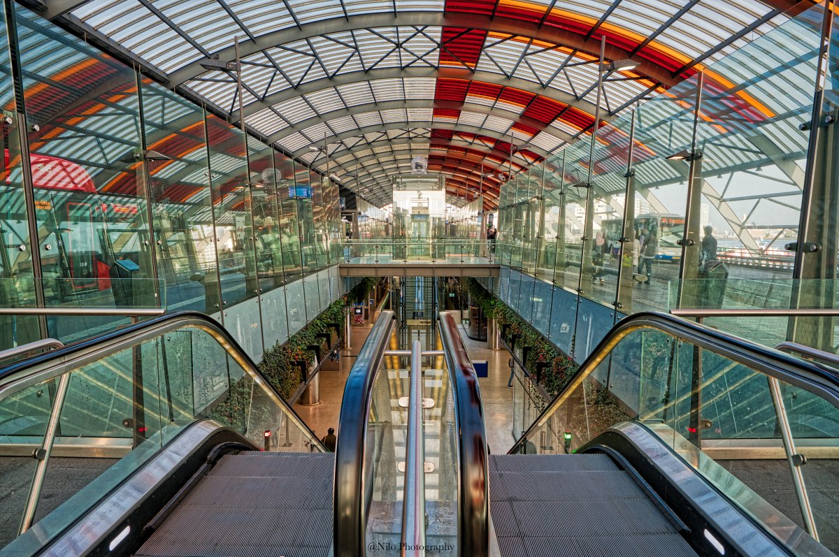 Escalator.jpg