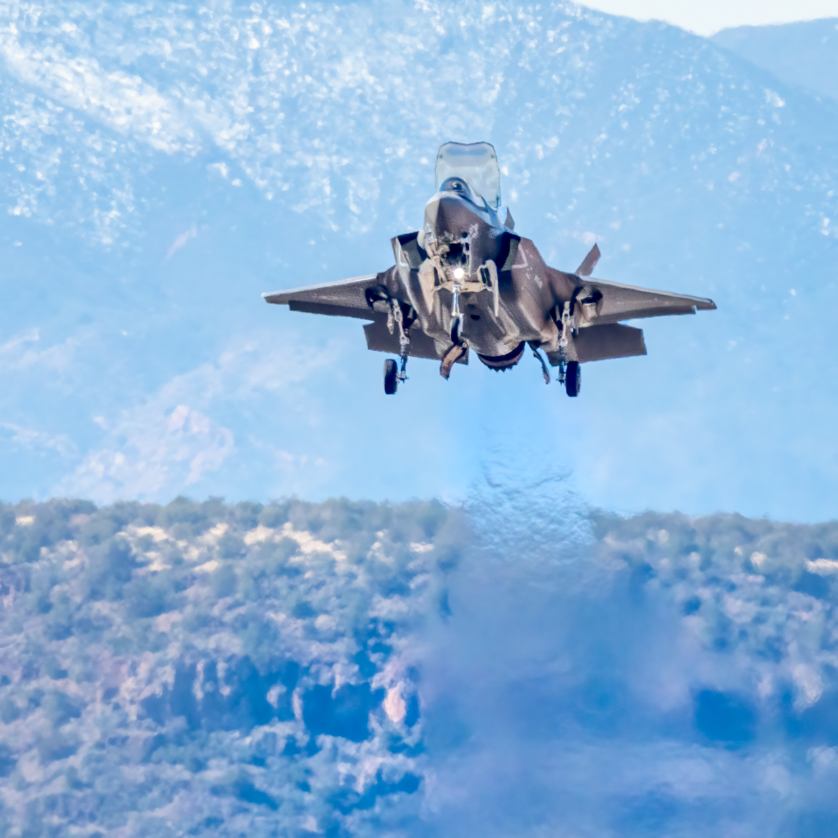 F-35 Lightning-03408-Edit.png