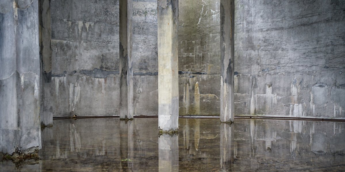 Herring-oil-tank-reflections.jpg
