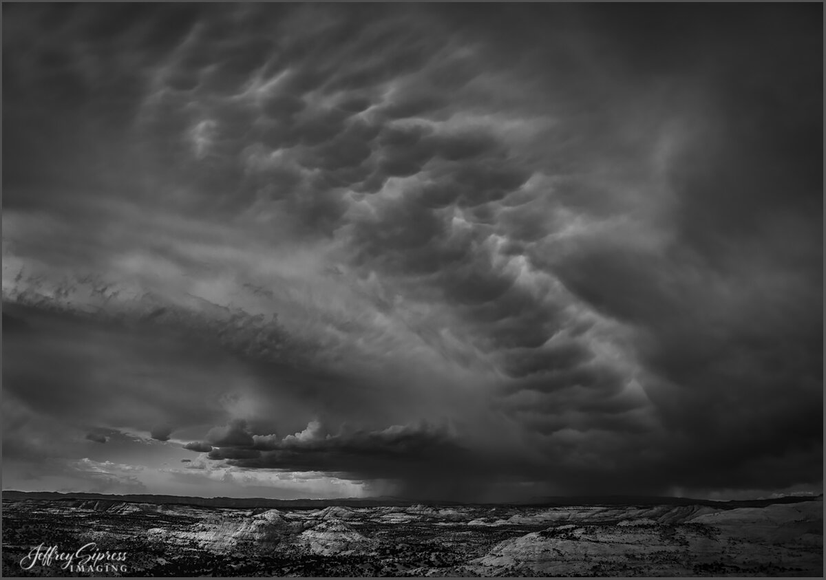 hogsbackcloudpano1.jpg