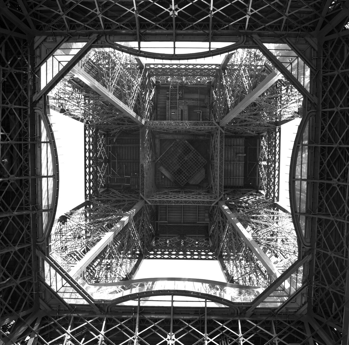 IMG_8827bw.jpg