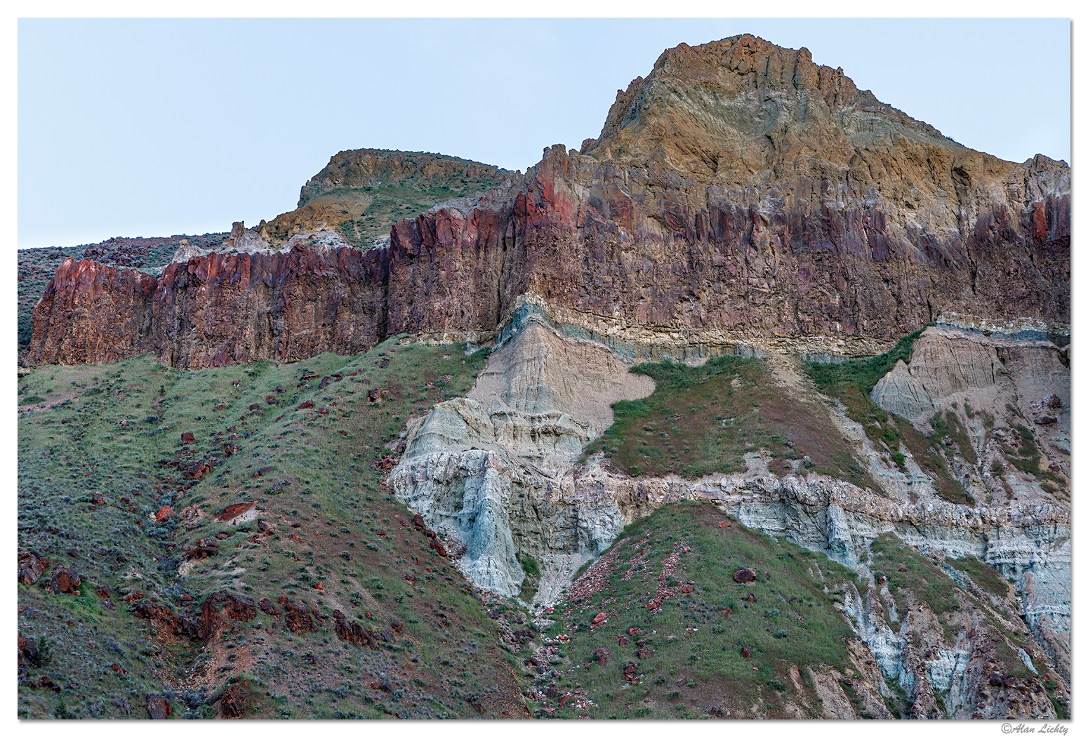 Around Cathedral Rock | Focal World