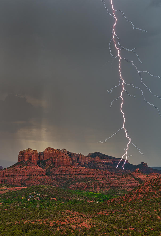 lightning-2.jpg