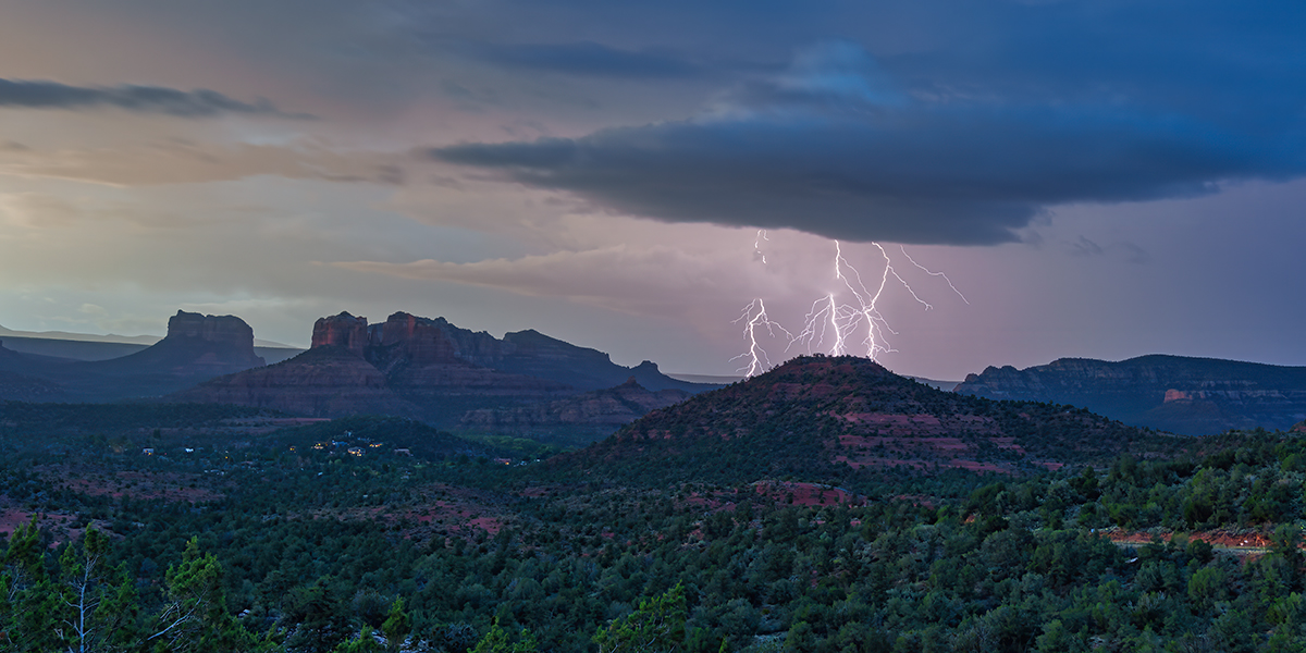 lightning-3.jpg