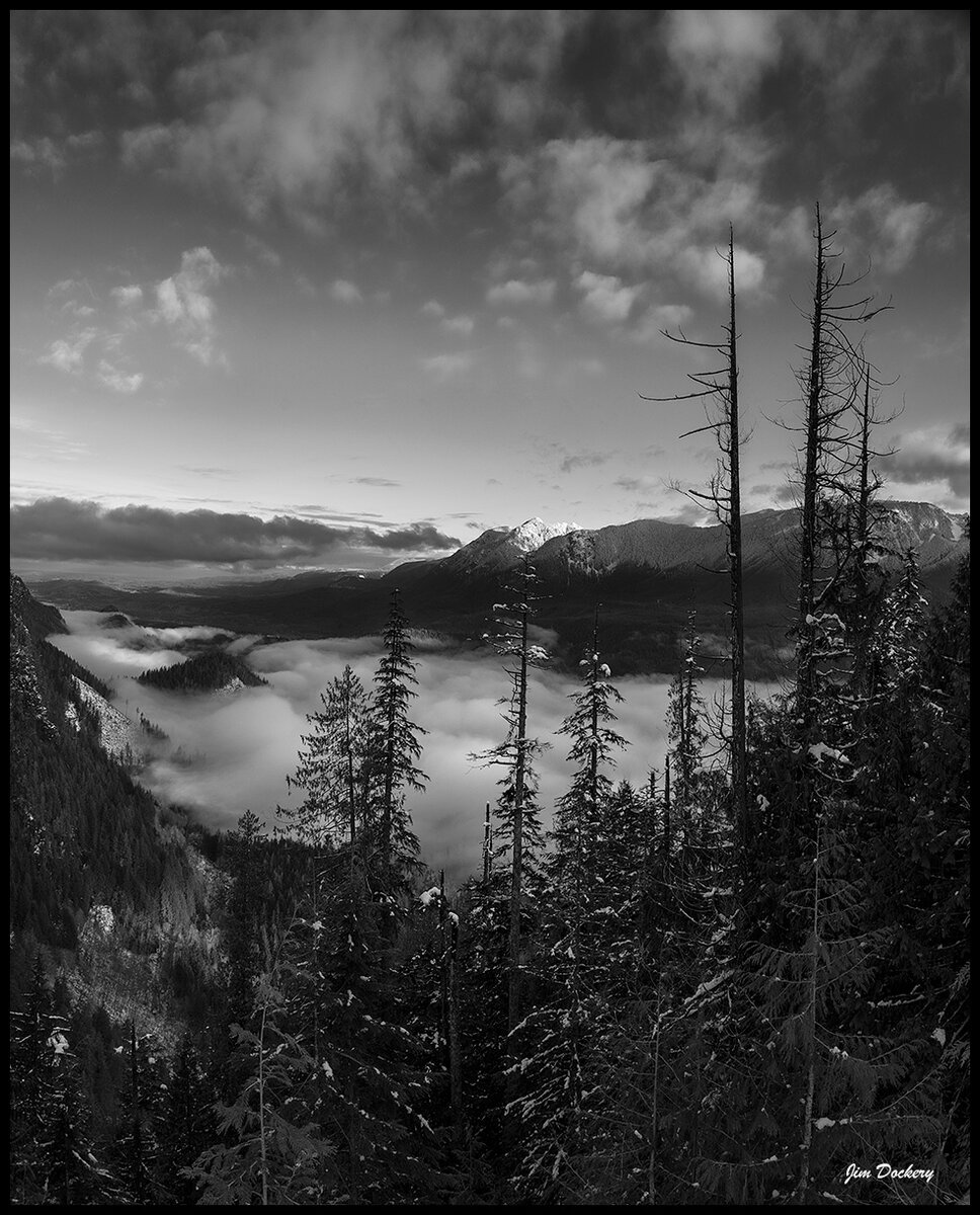 Lk-Serene-004-Pano bw.jpg