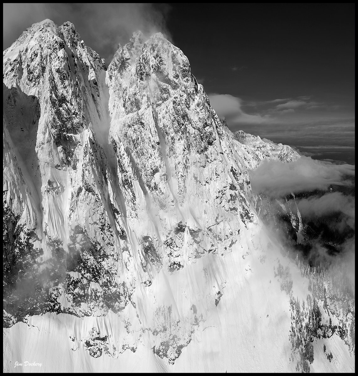 Lk-Serene-drone-398c-Pano.jpg