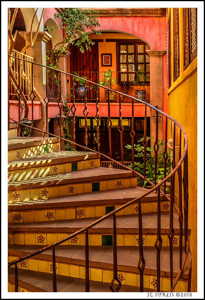 lorettostairs1.jpg