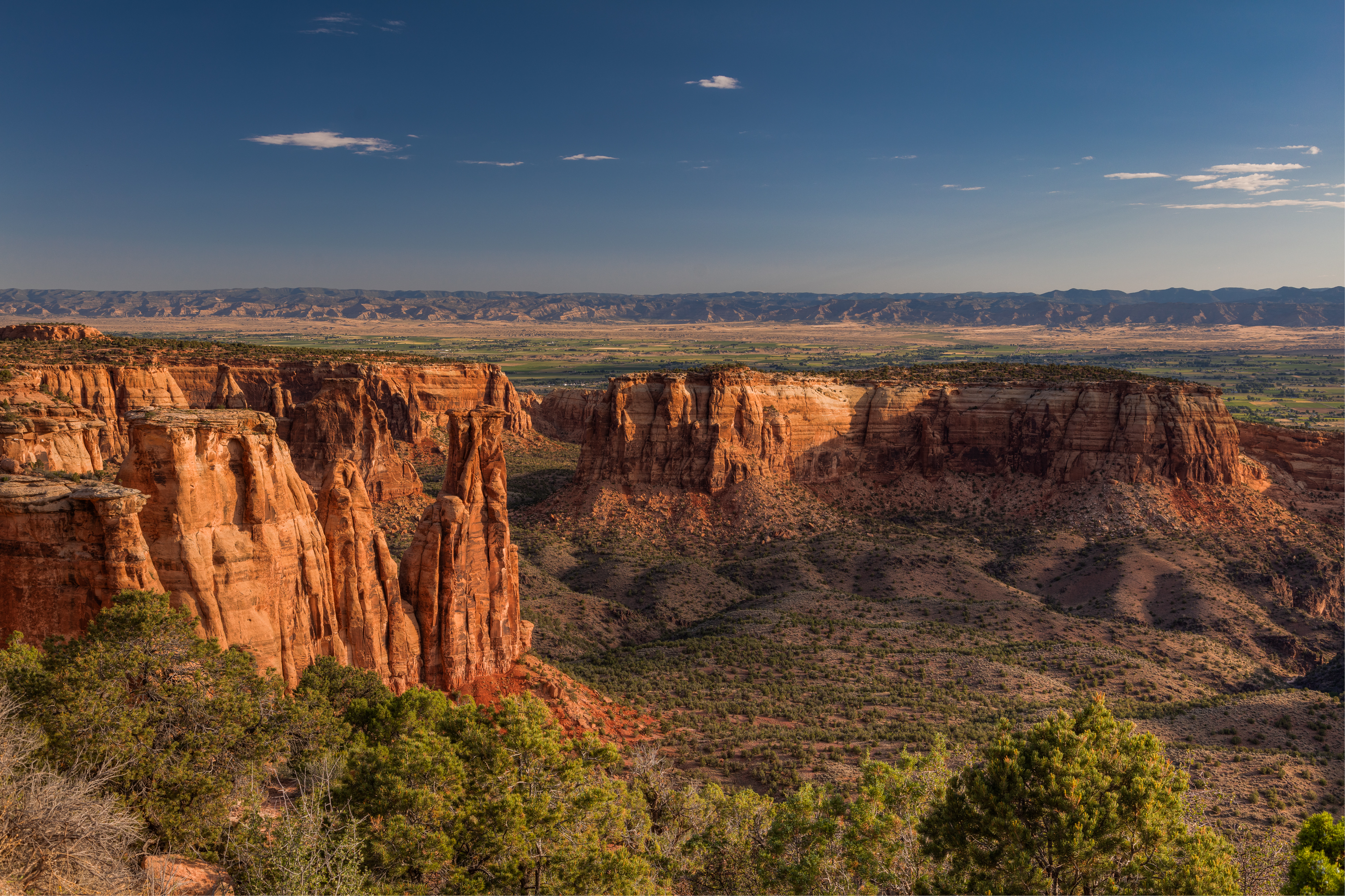 LRCC_MonumentCanyonMorning_sRGB_FW_sRGB_TAP45773_4_5_Enhancer.jpg
