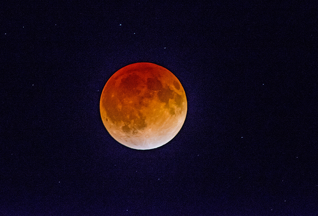 Lunar eclipse (1 of 1).jpg