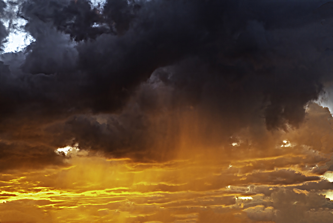 Monsoon clouds and virga.jpg